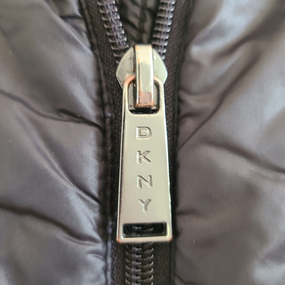 DKNY -  Light puffer jacket - Picture 12 of 12